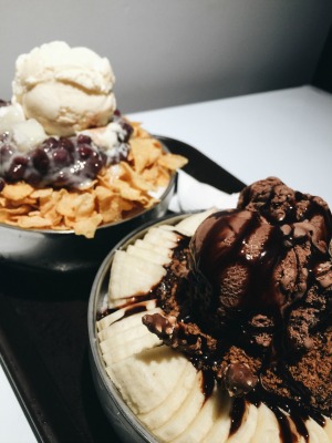 a picture of chocolate banana bingsu and original bingsu